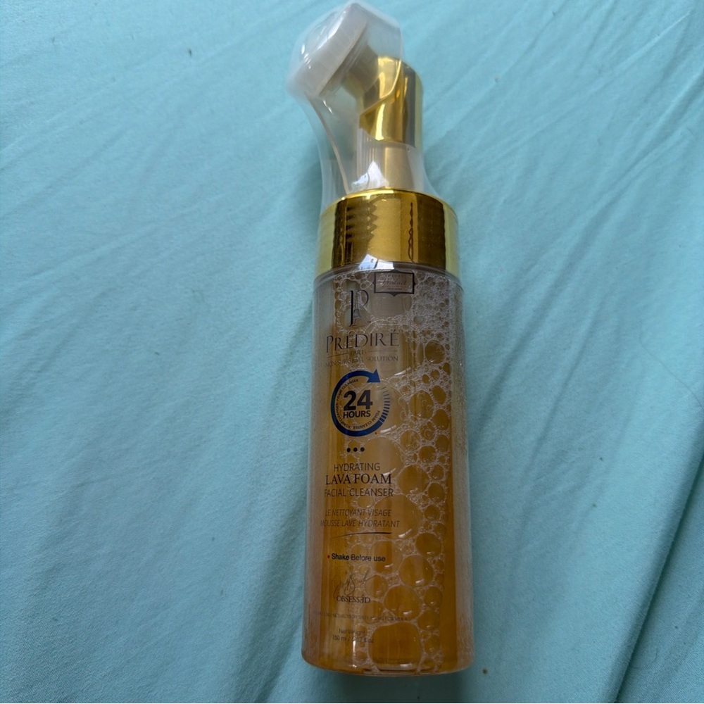 Predire Paris Gold Foaming Facial Cleanser